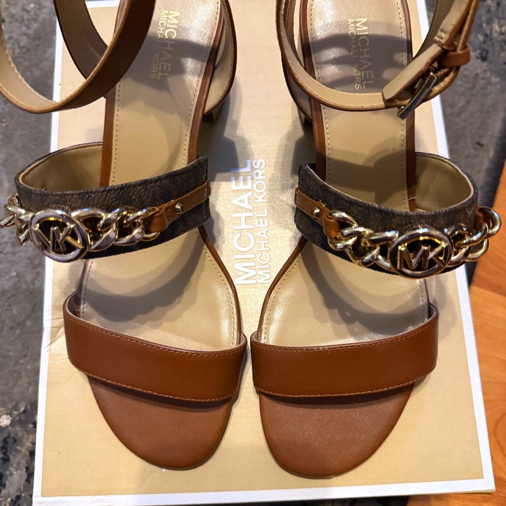 Michael Kors Roxane Flex Mid Sandal